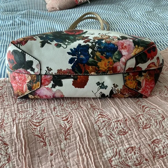 Floral tote purse - Picture 5 of 5